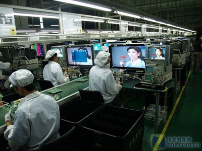 超薄+享樂(lè) 創(chuàng)維LED背光液晶新品登場(chǎng)，重塑計(jì)算機(jī)視覺(jué)體驗(yàn)